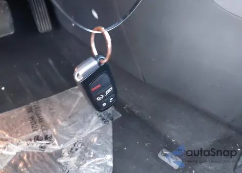 2020 Jeep Cherokee Limited Fwd from USA, damaged, VIN 1C4PJLDBXLD652811